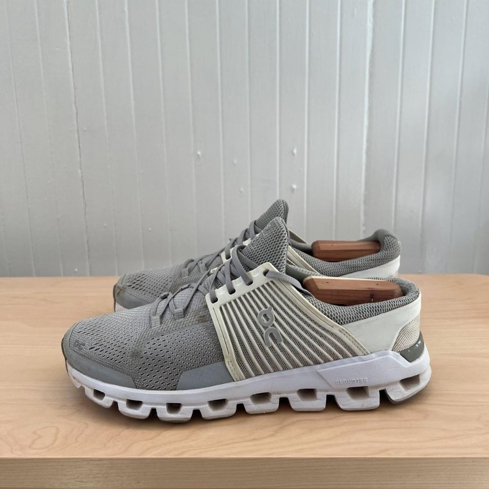 On Running On Cloud Cloudswift Running Sneaker. - image 4